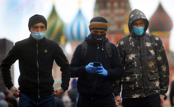 "Если они взбунтуются, то силовики не справятся... Москва будет говорят о переносе столицы из-за мигрантов. К чему бы это?