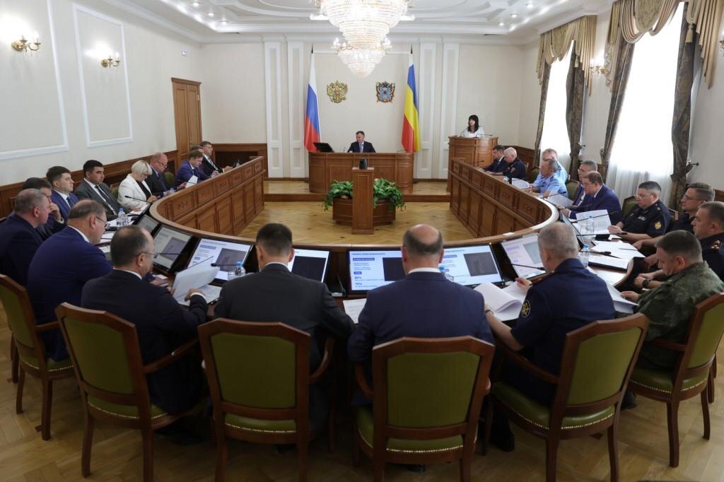    CREATOR: gd-jpeg v1.0 (using IJG JPEG v62), quality = 90 Светлана ГОРЯЧЕВА