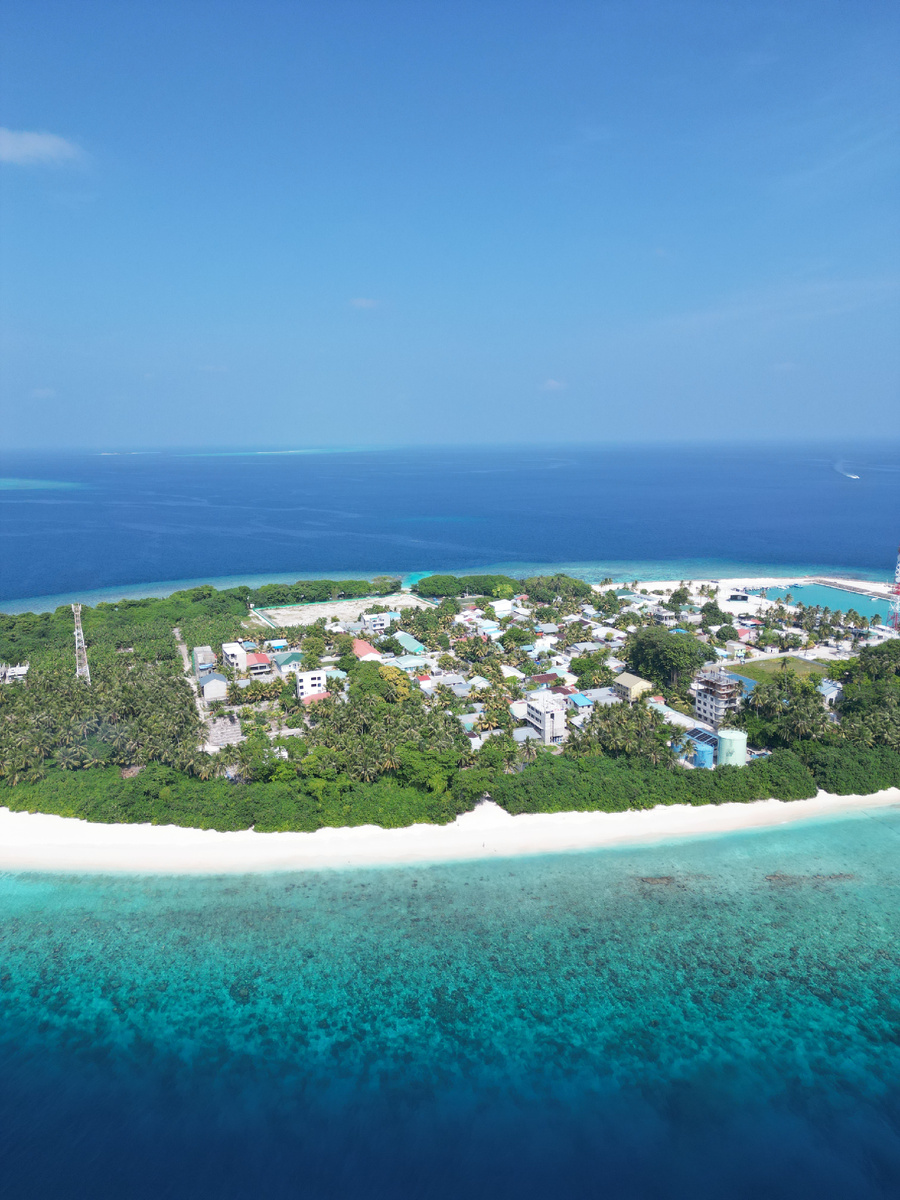 Камаду 500*600 метров. 400 жителей