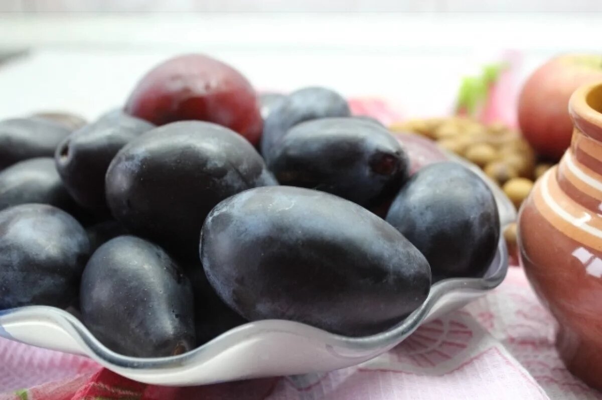    Машину с 20 тоннами слив из Киргизии не пустили в Челябинскую область