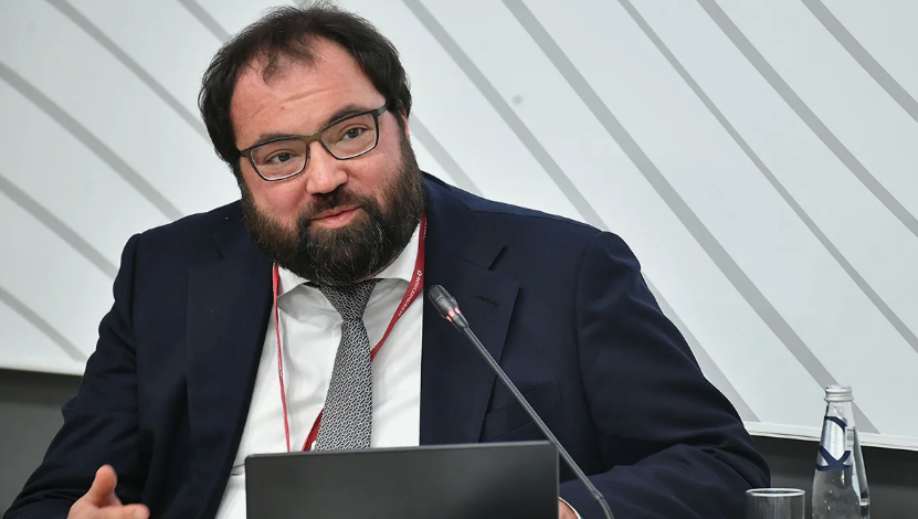 Министр цифрового развития и коммуникаций Максут Шадаев.