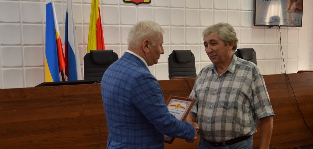    ???????????????????????????????????? redaktor