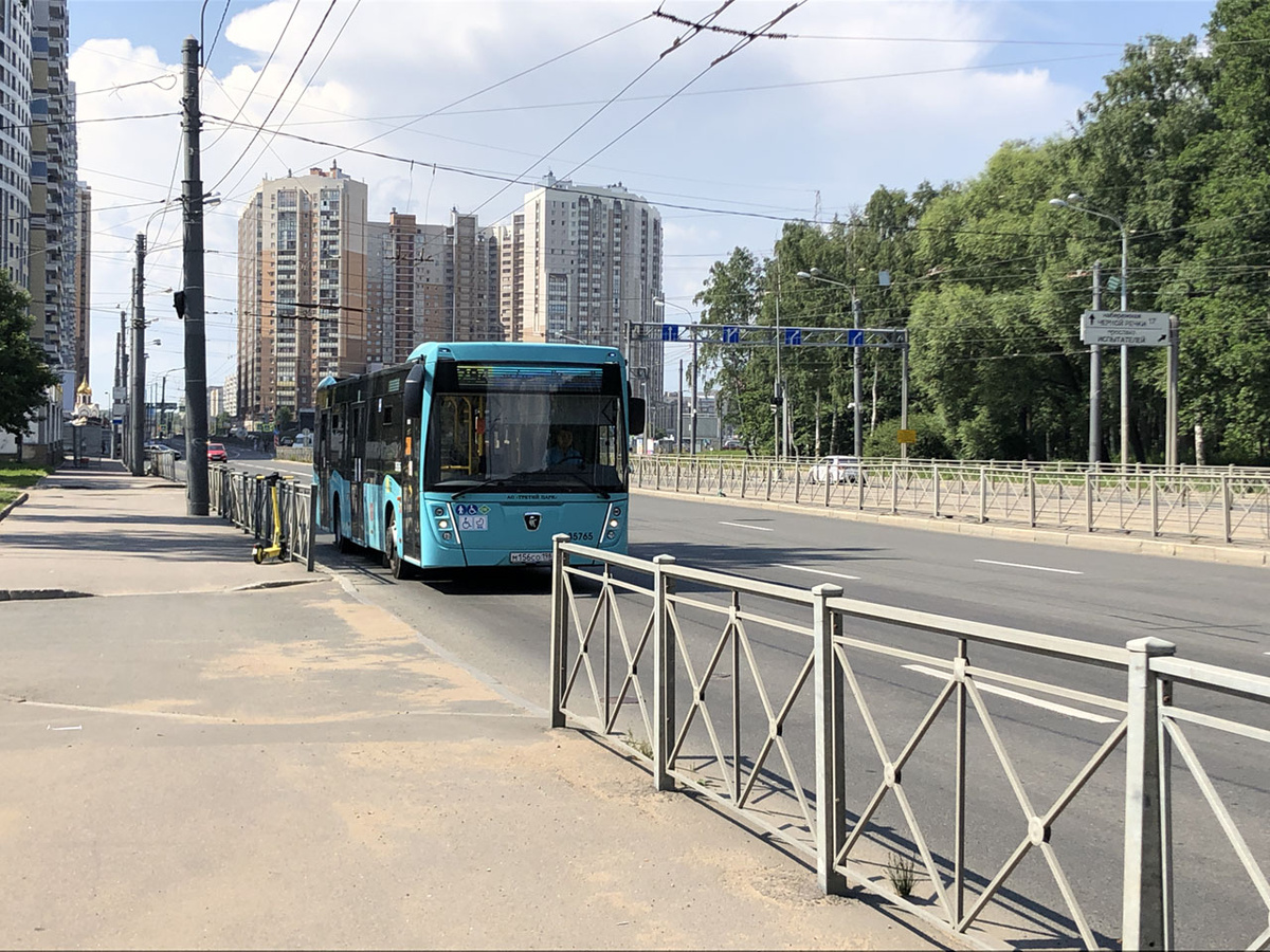 Смольный заранее заложил возможность досрочного пересмотра тарифов.  Фото: Фото: ФедералПресс / Татьяна Буторина