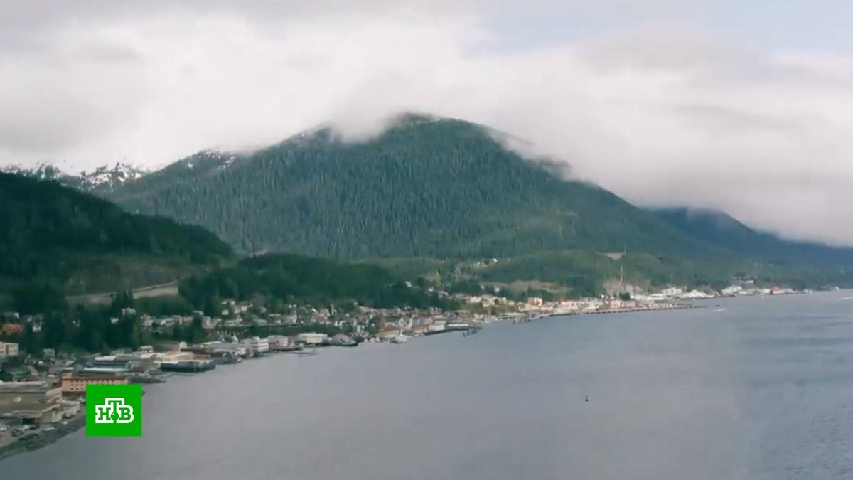    СМИ: встреча Путина и Трампа может пройти на военной базе