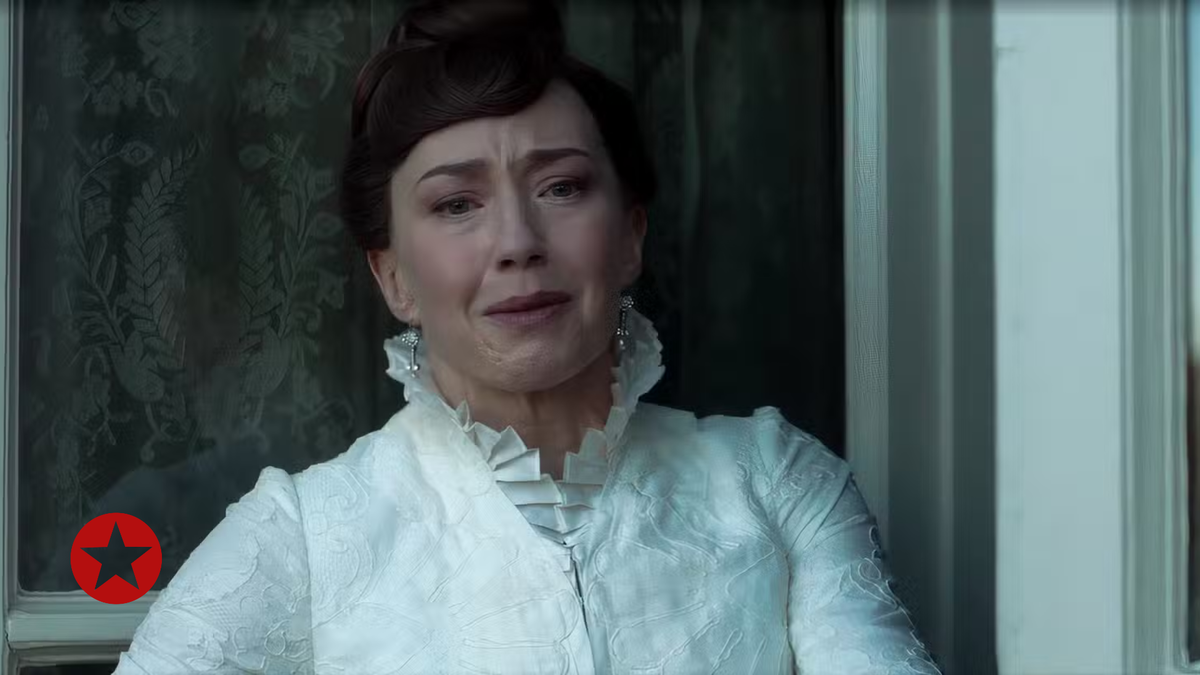 Берта Рассел (Кэрри Кун)