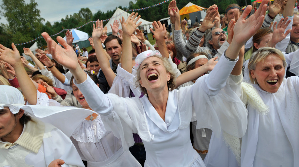    Как школьники становятся жертвами сект