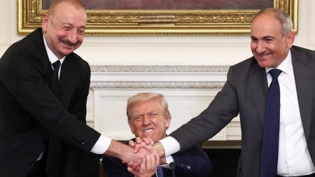    Ереван и Баку одновременно обнародовали текст мирного соглашения