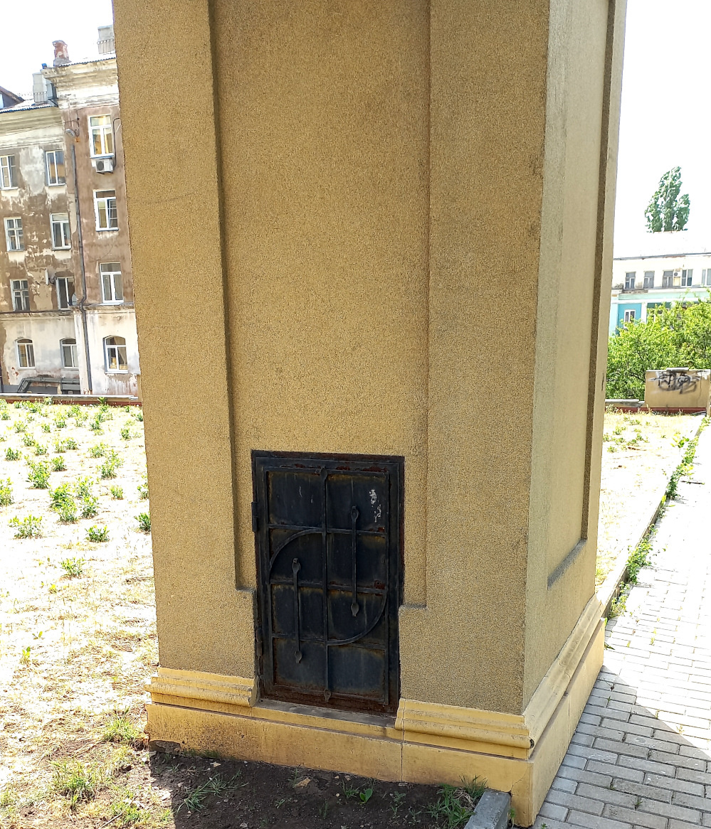 Вентиляционная шахта в Донецке. Фото 2025 года