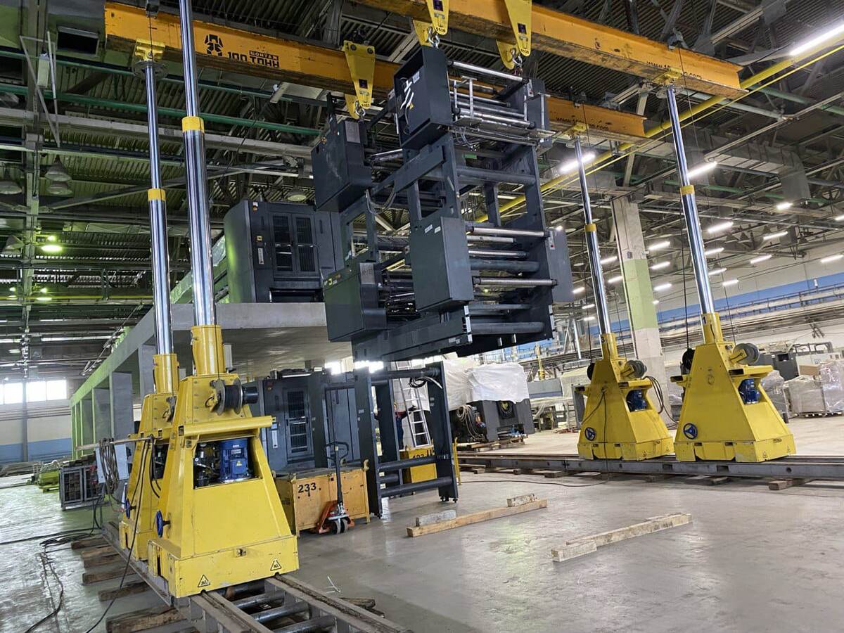 Перемещение полиграфической машины Heidelberg в Москве