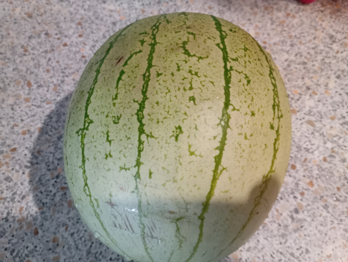 Арбуз Рубиновое сердце фото автора.