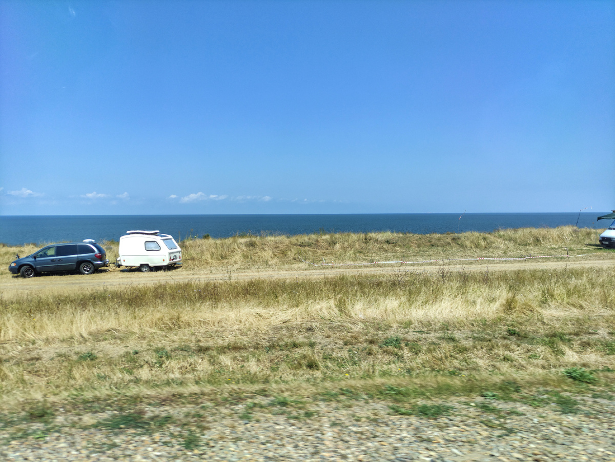 Поселок Пересыпь, Азовское море, вид с дороги недалеко от замка. Фото автора