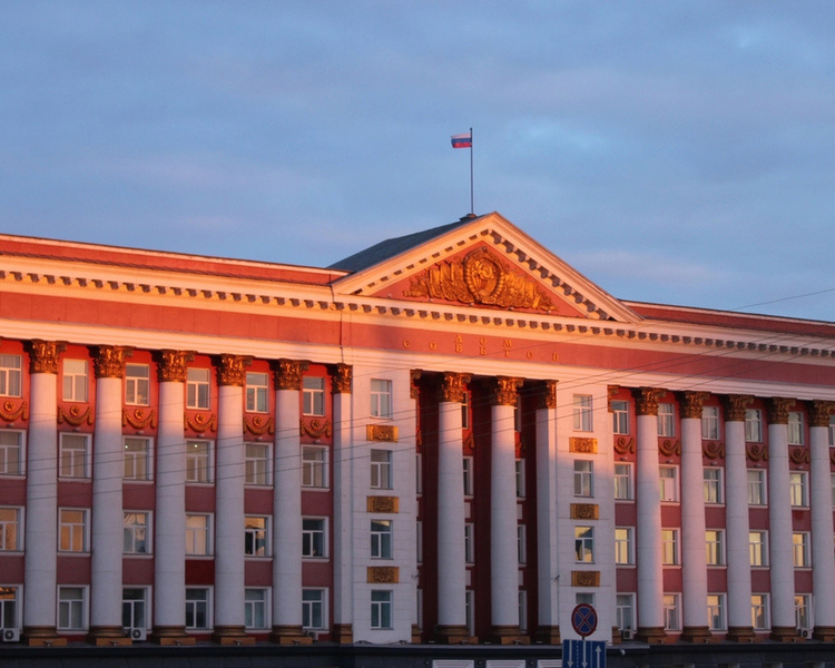     В Курской области расширили круг лиц, имеющих право на льготы при посещении учреждений культуры