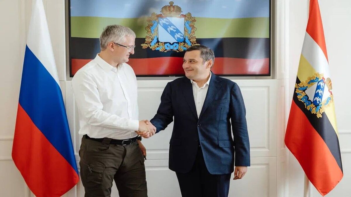    От Курска до Камчатки: связь регионов в поддержке военных и сохранении исторической памяти