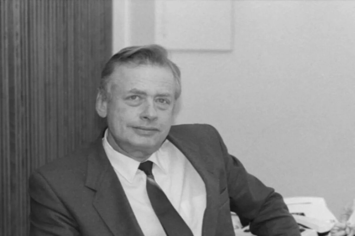    Бывший посол по особым поручениям Урнов скончался на 88-м году жизни