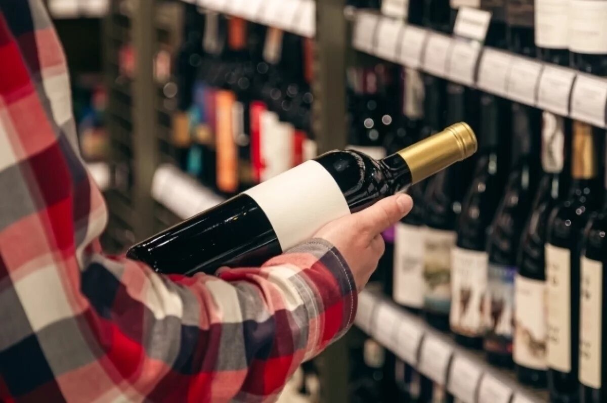    В Сириусе закрыли рынок, где продавали некачественный алкоголь