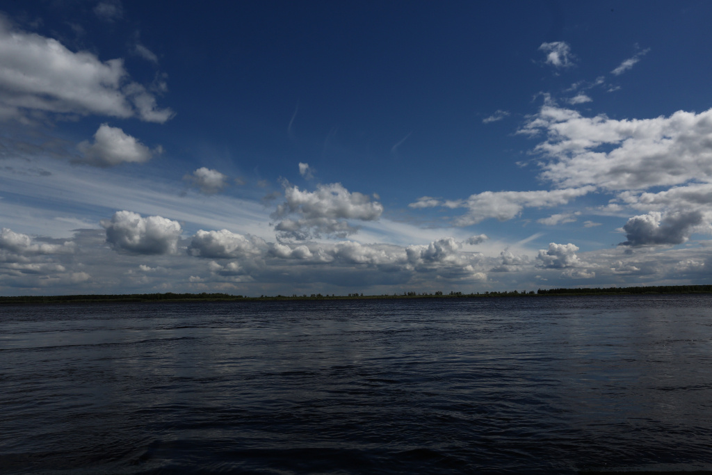    В Югре почти две недели ищут пропавшего на обской протоке мужчину