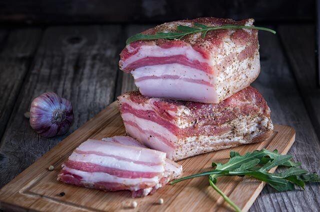 🐷 5 спорных фактов о сале: разрушаем главные мифы о пользе и вреде 🐖