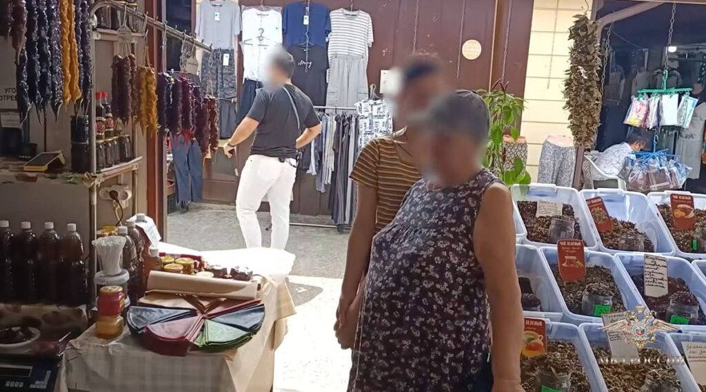 Та самая популярная лавка чачи в Сириусе