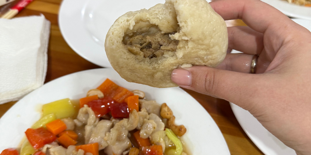 Чуфальня на Апрашке: как поесть на двоих за 1970₽ и почувствовать себя в Китае, не выезжая из Петербурга