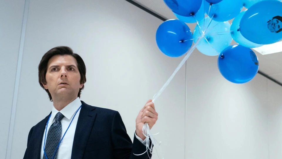 Босс знал, что Марк в недоумении, но дарит ему эти шарики, потому что по инструкции Марк должен радоваться, если сказали радоваться.