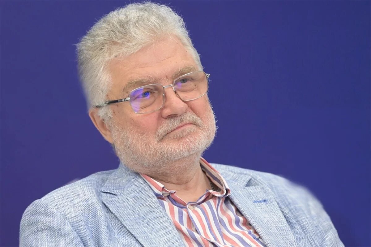    Писатель Юрий Поляков.