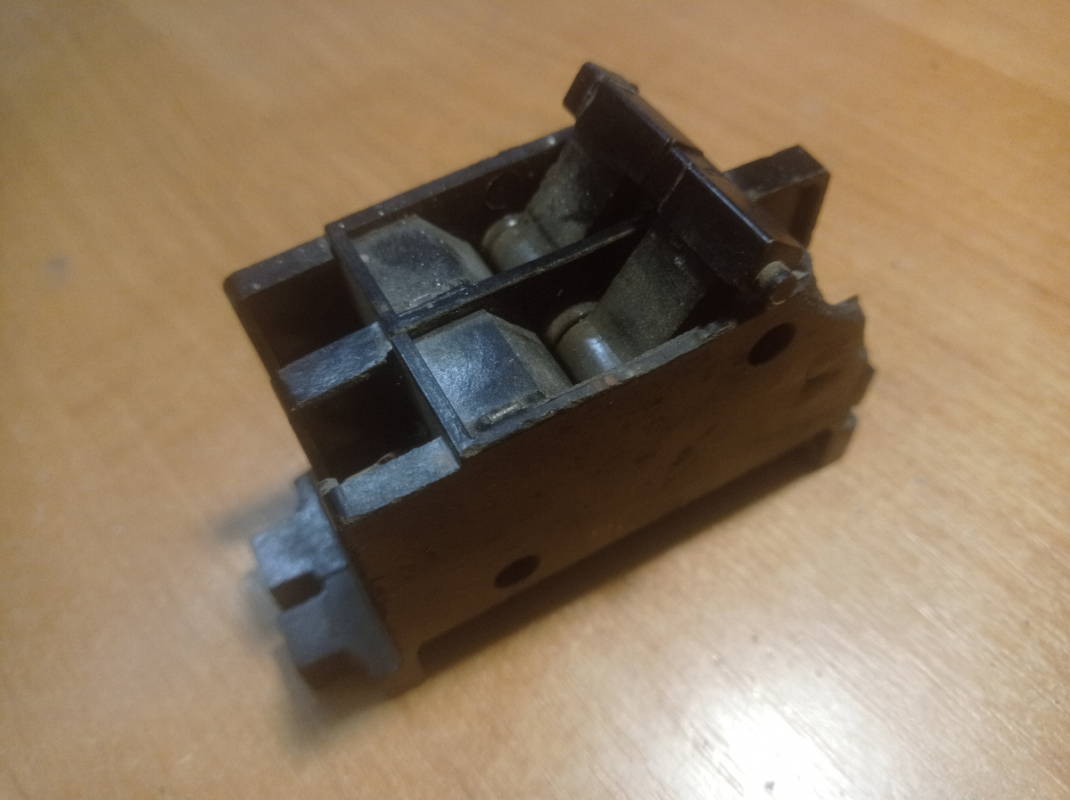 Видимый скол