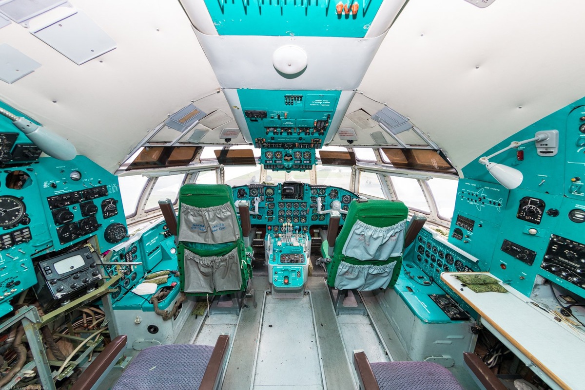 Кабина Ил-62
