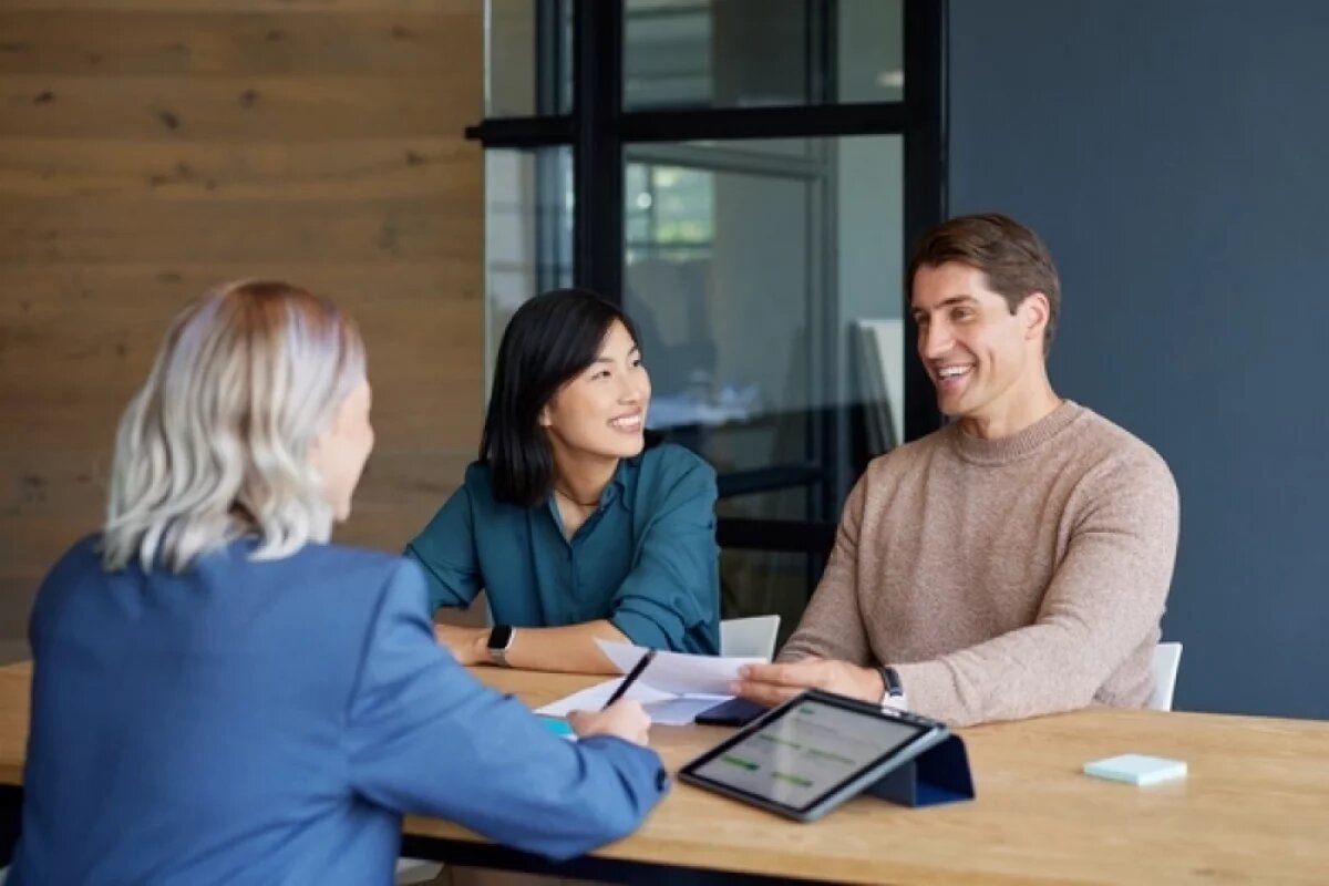    Средняя максимальная доходность годовых вкладов в десяти крупнейших банках в декабре 2024 года доходила до 22,4%, а отдельные финансовые организации привлекали деньги и под 25-27%.