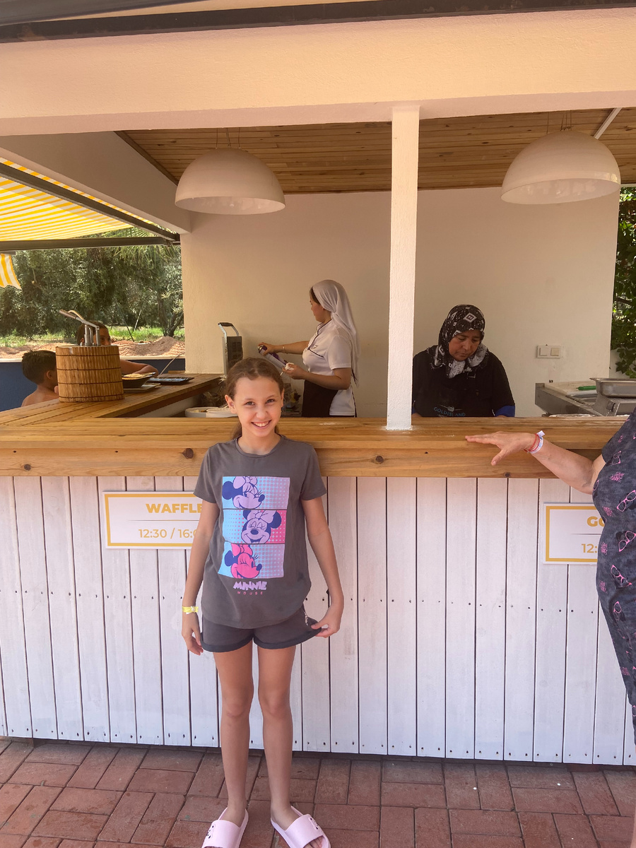 Весь фастфуд начинает работу с 12:30