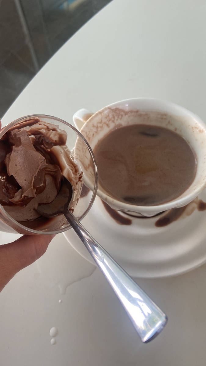 Это просто шоколадная бомба, очень вкусно. 