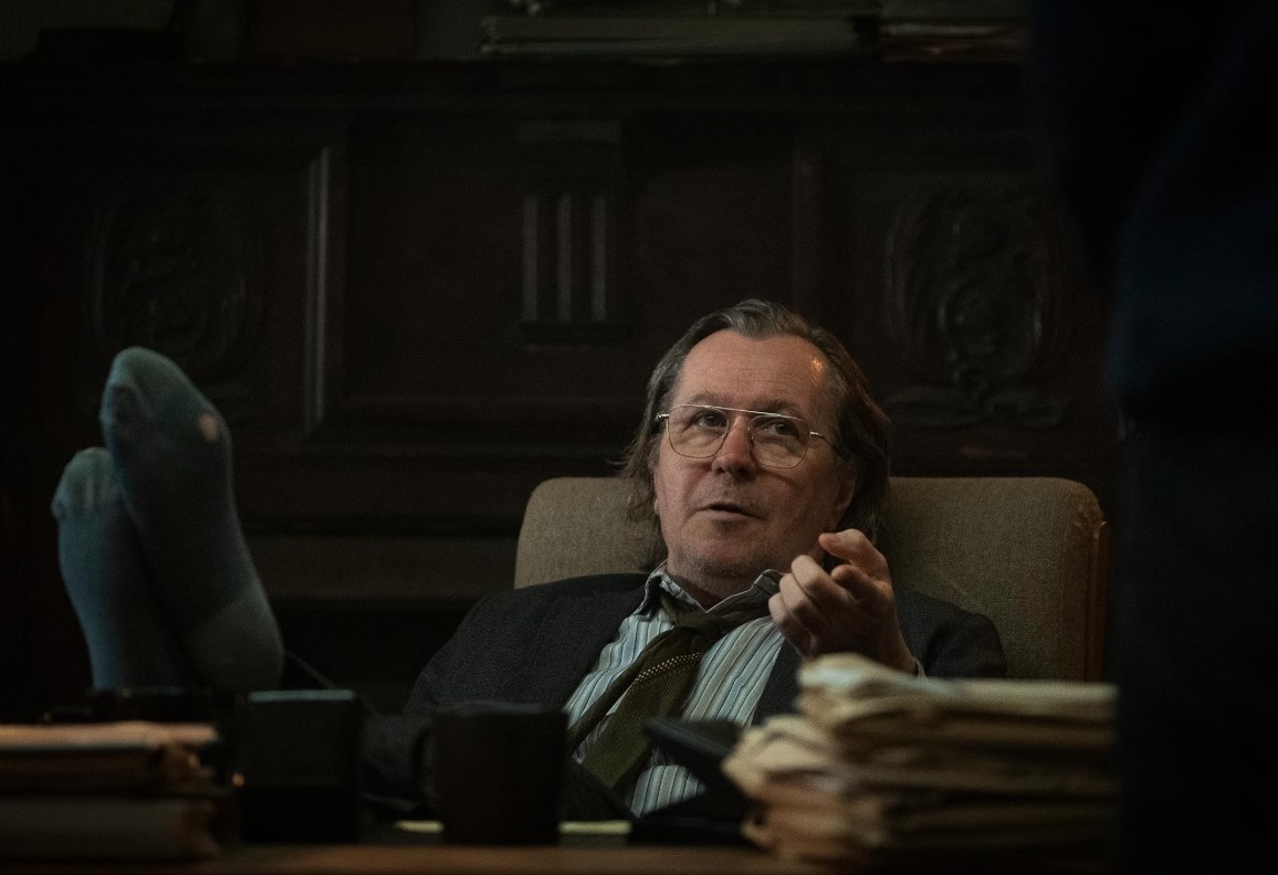 Гэри Олдмэн в роли Джексона Лэма в сериале Slow Horsrs – великолепен. Впрочем, как обычно. 