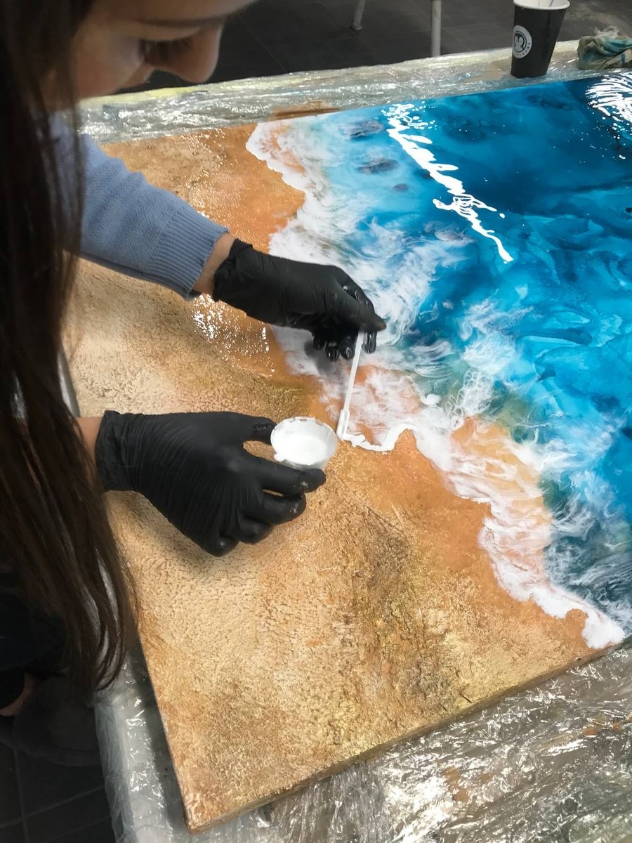 Картина своими руками на арт-терапии