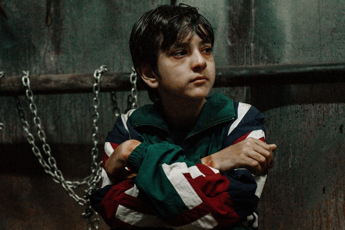 Только человек с очень крепкими неравами останется равнодушным.