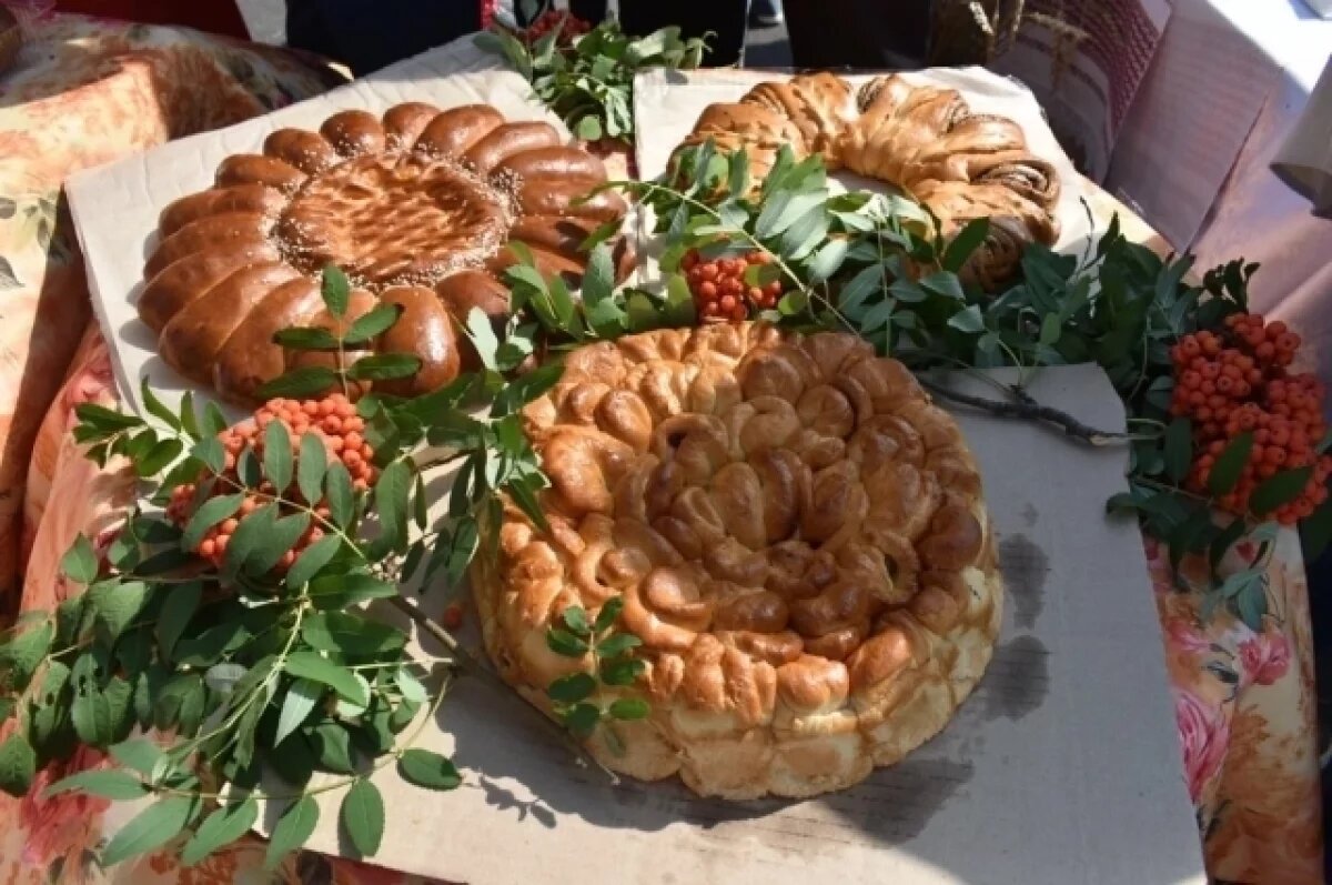    В Калачинске Омской области собираются побить рекорд по калачам