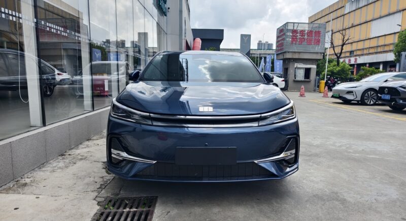 Экстерьер Geely Galaxy A7