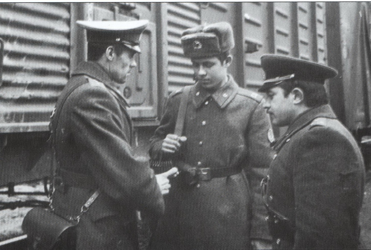 Проверка караула на станции Орехово-Зуево 80-е годы…