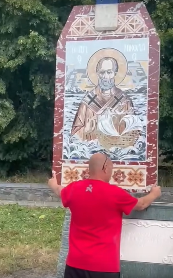    Скриншот из видео Артура Парфенчикова