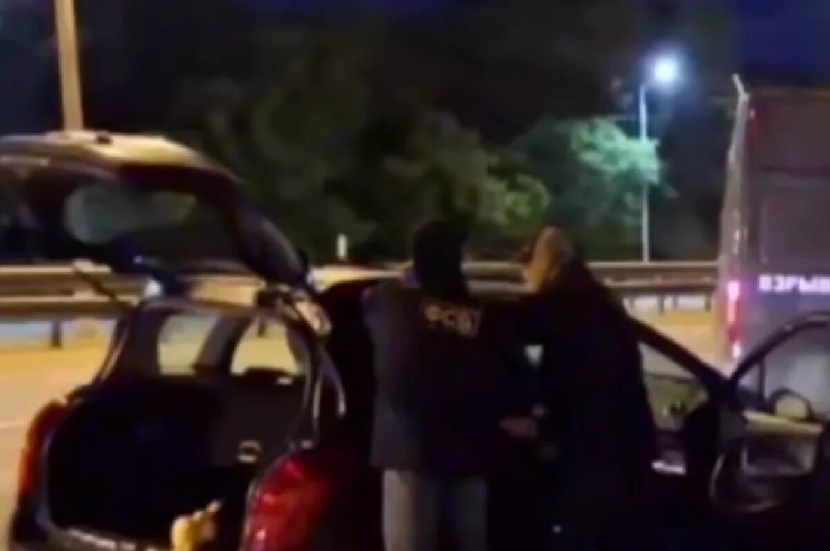    ФСБ обнародовала кадры с задержанным за подготовку теракта в Подмосковье