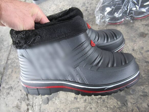    изъятая обувь / Южная оперативная таможня