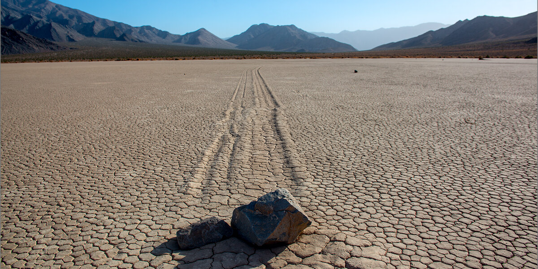 Долина движущихся камней в США. Побывала в одном из самых загадочных мест планеты