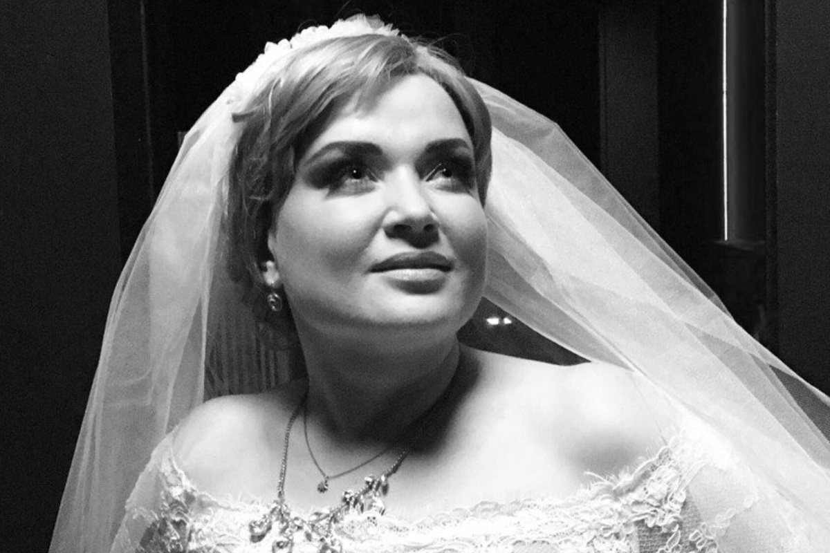     Умерла в 48 лет актриса сериала «Тест на беременность» и певица Анна Кузнецова