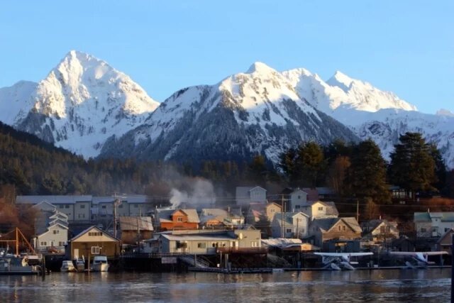    Где находится Аляска?