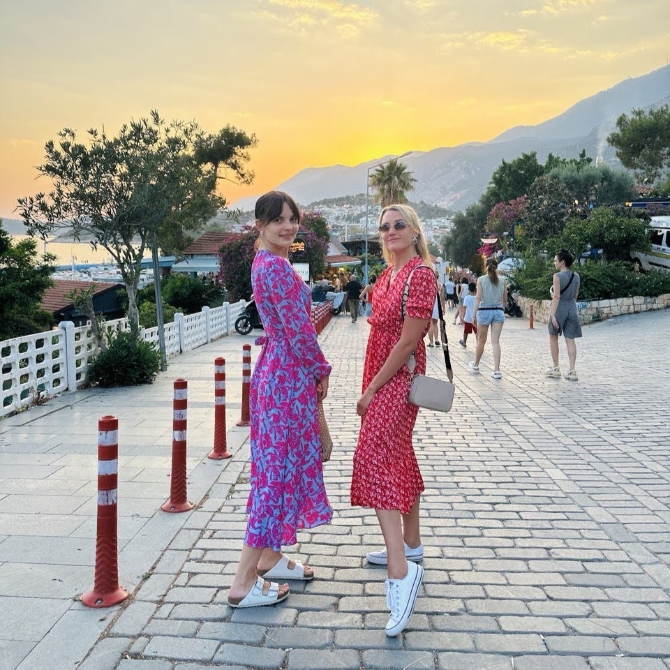 В 7–8 вечера все уходили с пляжа, и в городе начиналась активная ночная жизнь