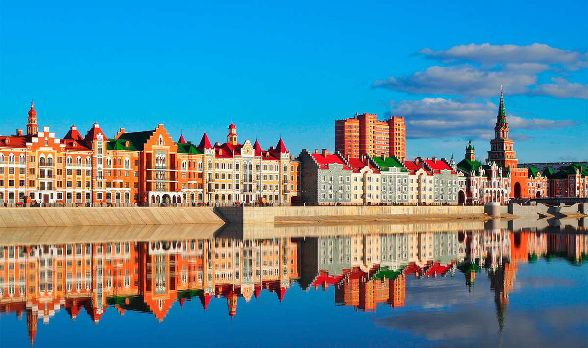 Здесь стоит пройтись по набережной Брюгге с европейской атмосферой и «пряничными» домиками.Фото: Tatiana Zinchenko / Shutterstock.com
