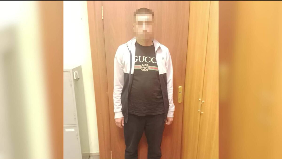    В Уфе задержали курьера аферистов