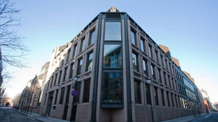    Яндекс-картинки Здание Norges bank, где расположен управляющий фондом благосостояния Norges Bank Investment Management