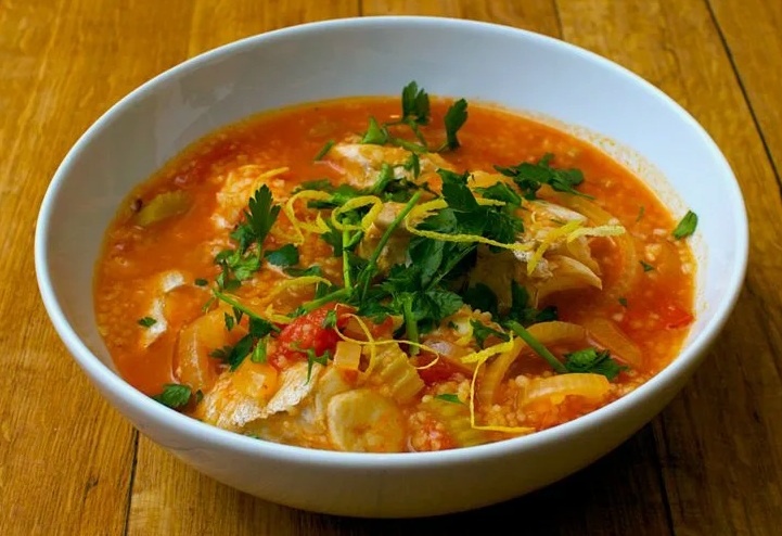 Уха из мойвы.