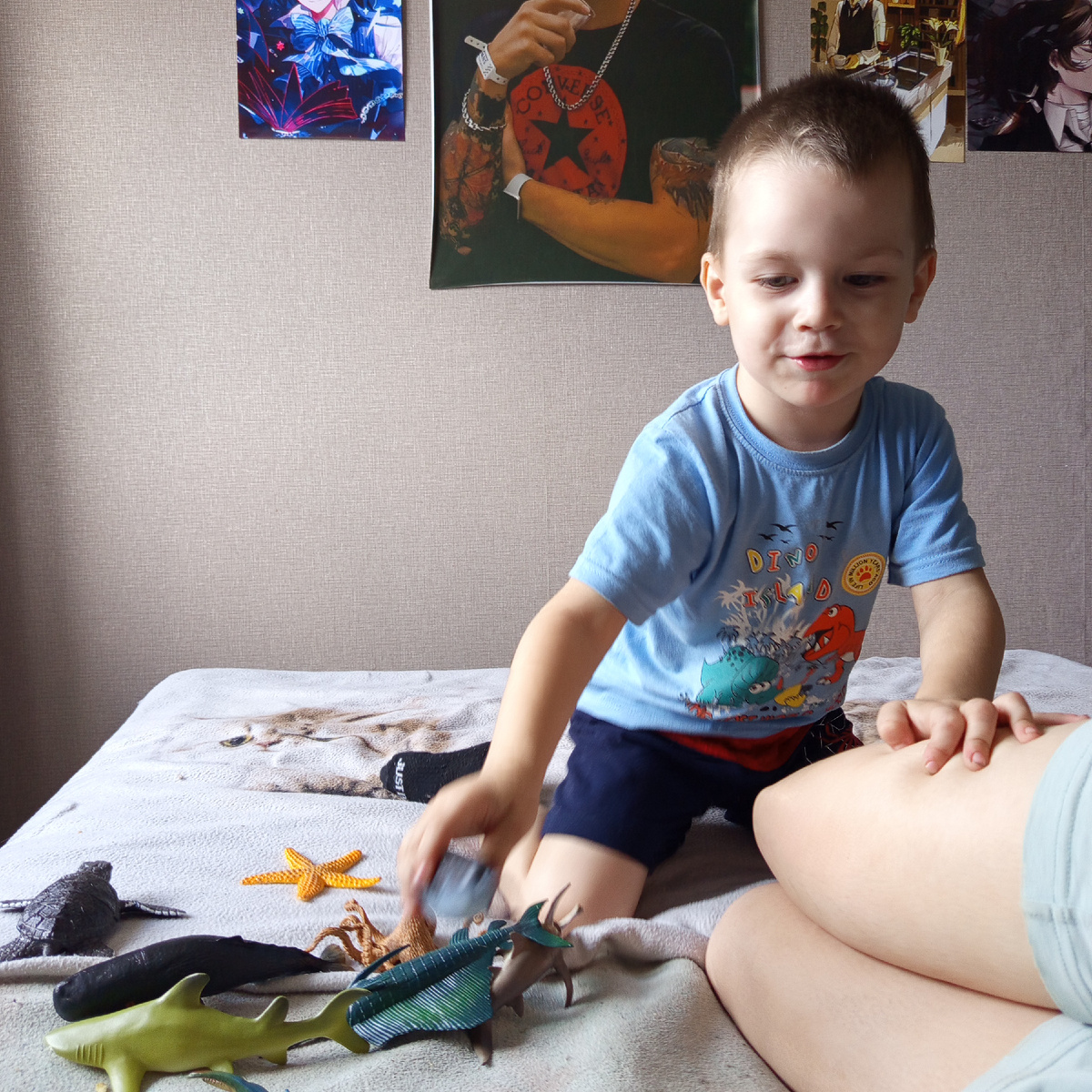 Фото автора. Играли в морских жителей.