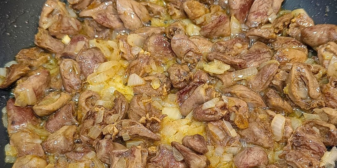 👨‍🍳Куриные сердечки в сметанном соусе