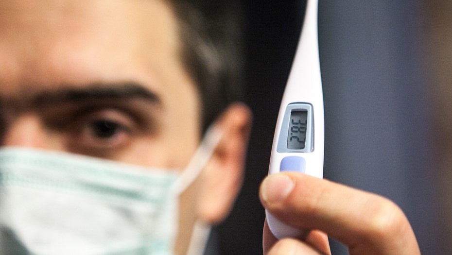    Температура, больной. Автор фото: Сергей Коньков/ДП